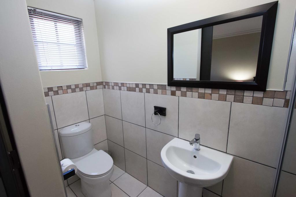 The Nightingale Guesthouse Bloemfontein Værelse billede