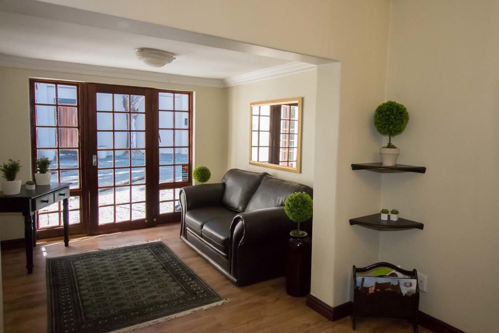 The Nightingale Guesthouse Bloemfontein Eksteriør billede