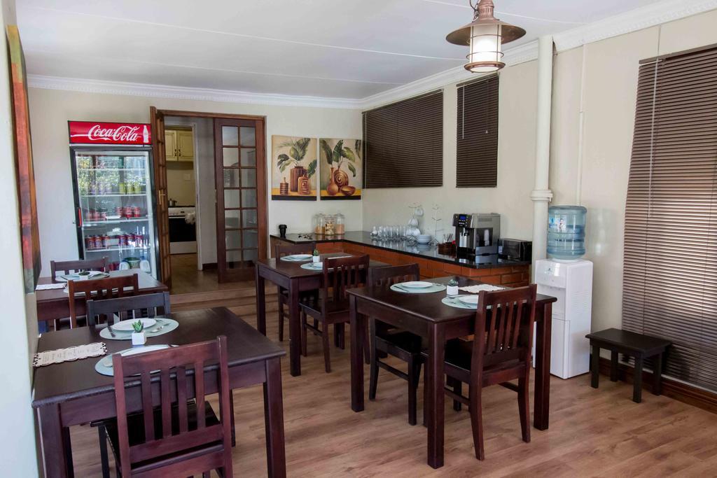 The Nightingale Guesthouse Bloemfontein Eksteriør billede