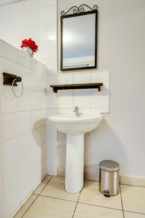 The Nightingale Guesthouse Bloemfontein Eksteriør billede