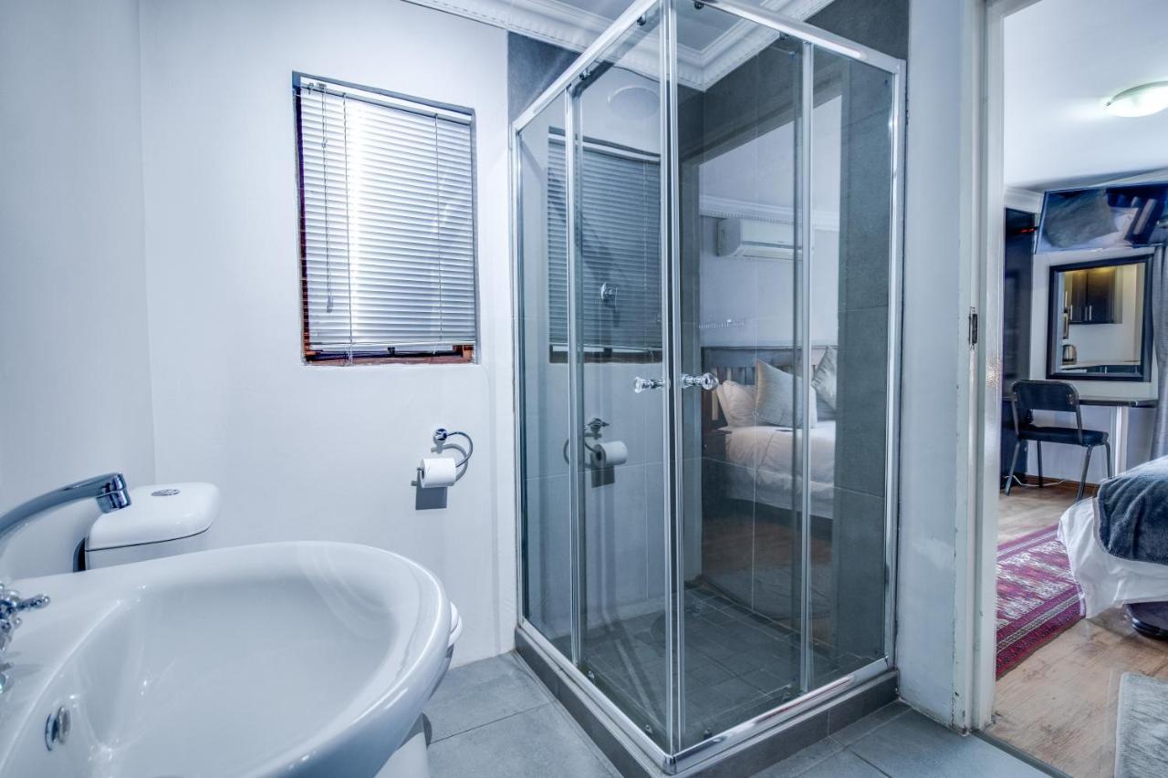 The Nightingale Guesthouse Bloemfontein Eksteriør billede