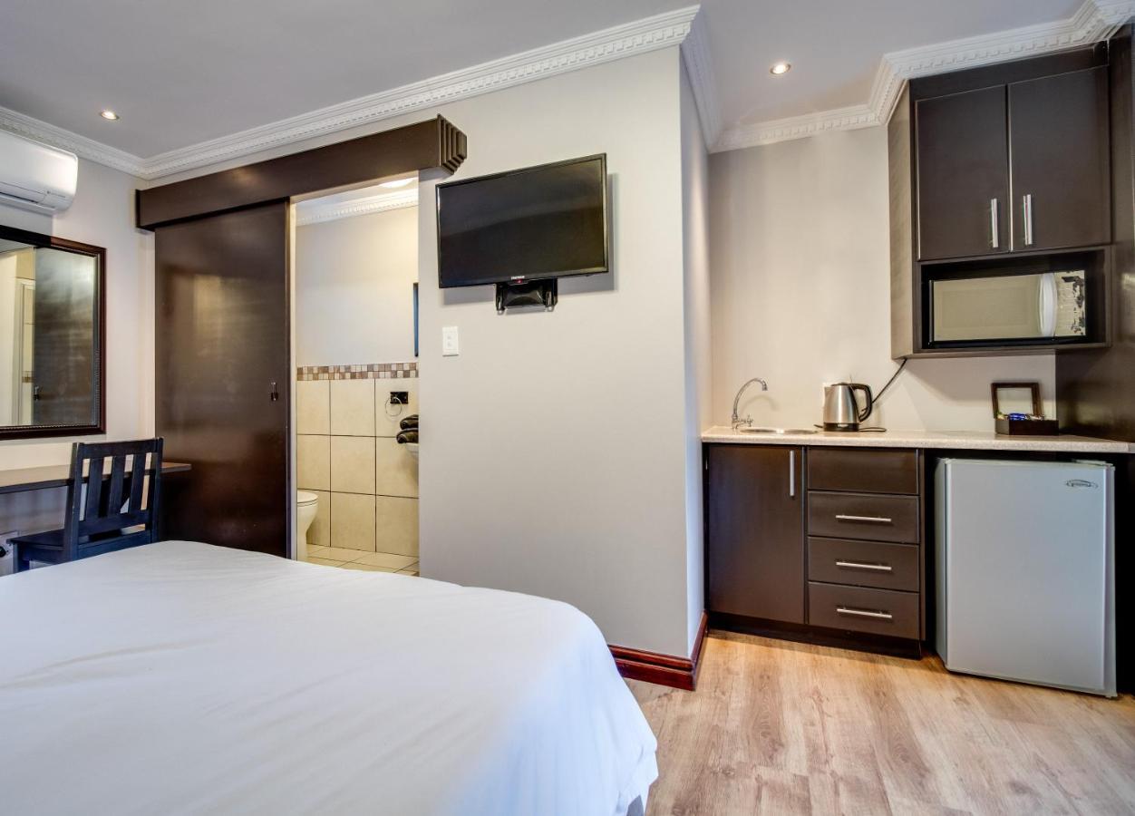 The Nightingale Guesthouse Bloemfontein Eksteriør billede